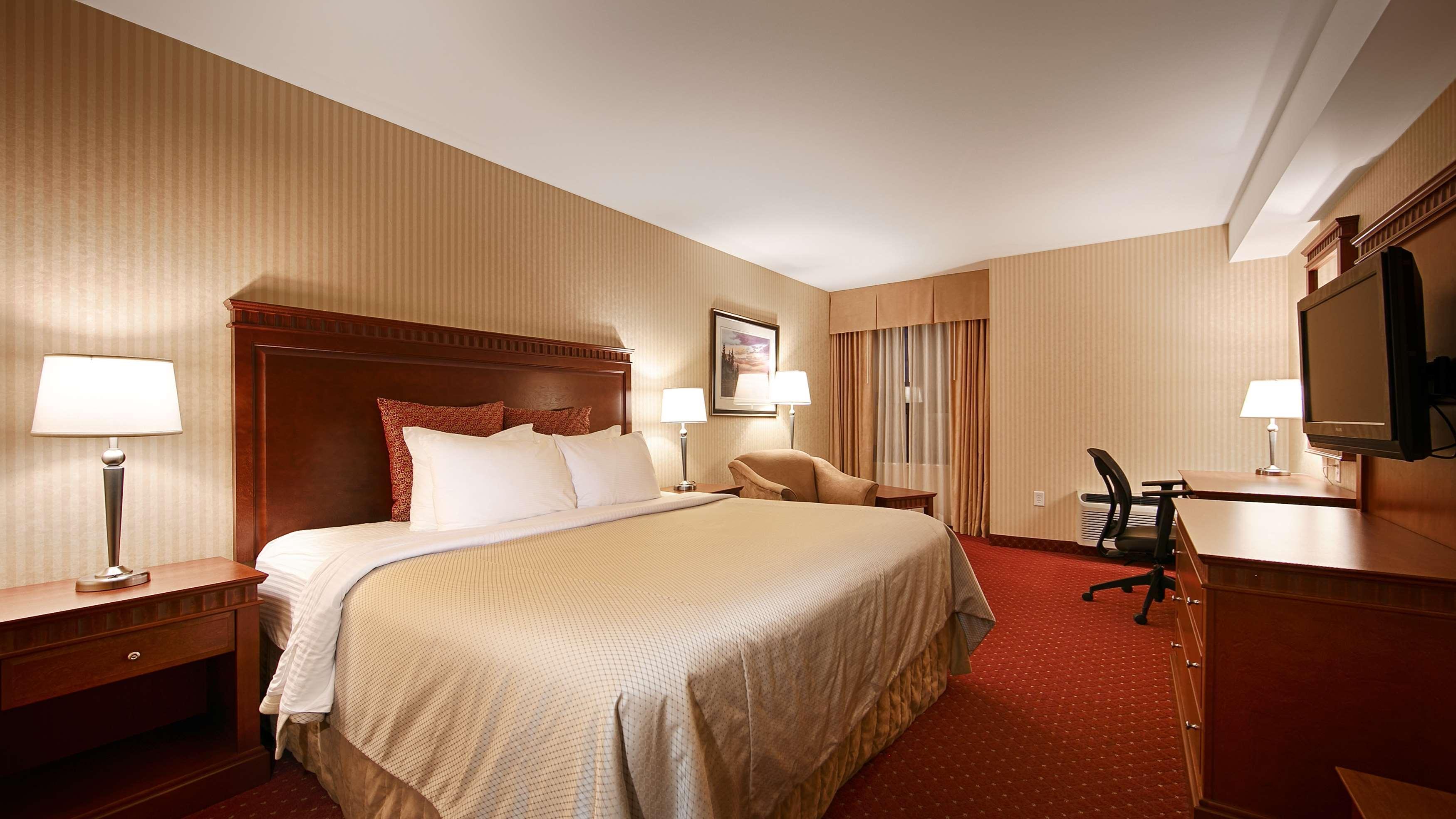 Best Western Plus Otonabee Inn Peterborough Exterior foto