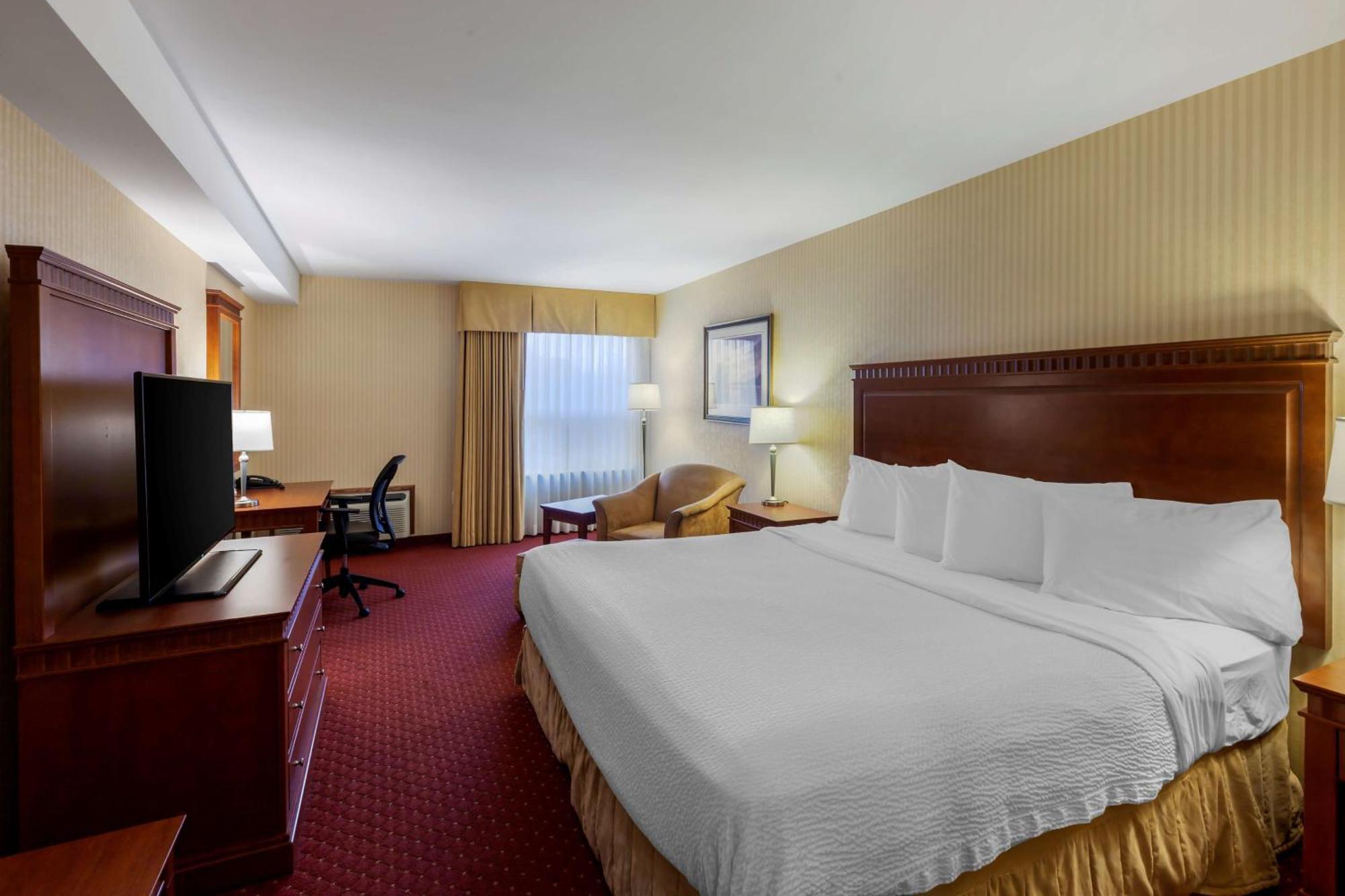 Best Western Plus Otonabee Inn Peterborough Exterior foto